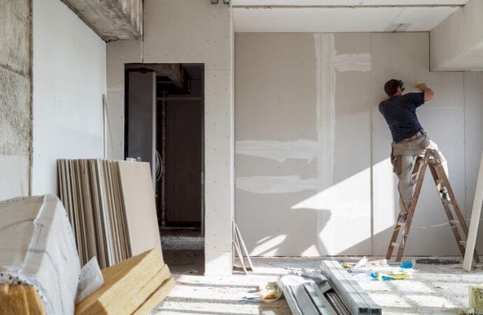 Les étapes à suivre pour rénover une maison ancienne