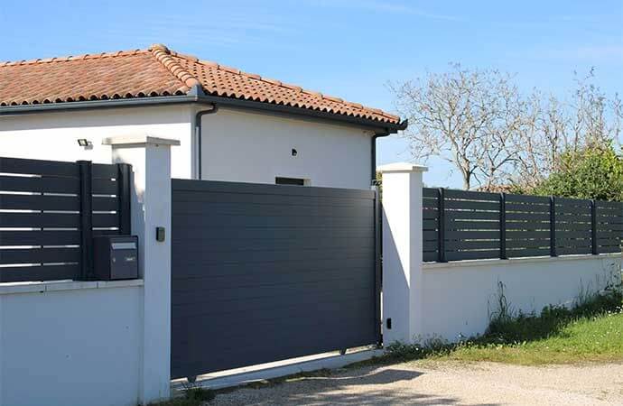 Étapes d’installation d’un portail en aluminium au Luxembourg