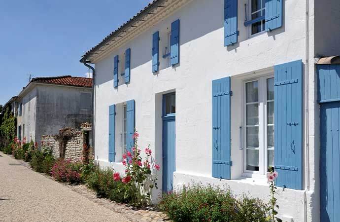 Étapes d’un projet de pose de volets battants au Luxembourg